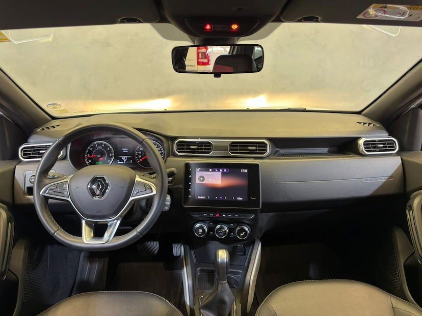 Foto do veículo RENAULT DUSTER  ICONIC 1.6 CVT FLEX 2023 34.332 KM 99.900,00