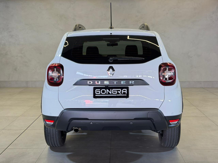 Foto do veículo RENAULT DUSTER  ICONIC 1.6 CVT FLEX 2023 34.332 KM 99.900,00