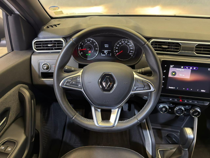 Foto do veículo RENAULT DUSTER  ICONIC 1.6 CVT FLEX 2023 34.332 KM 99.900,00