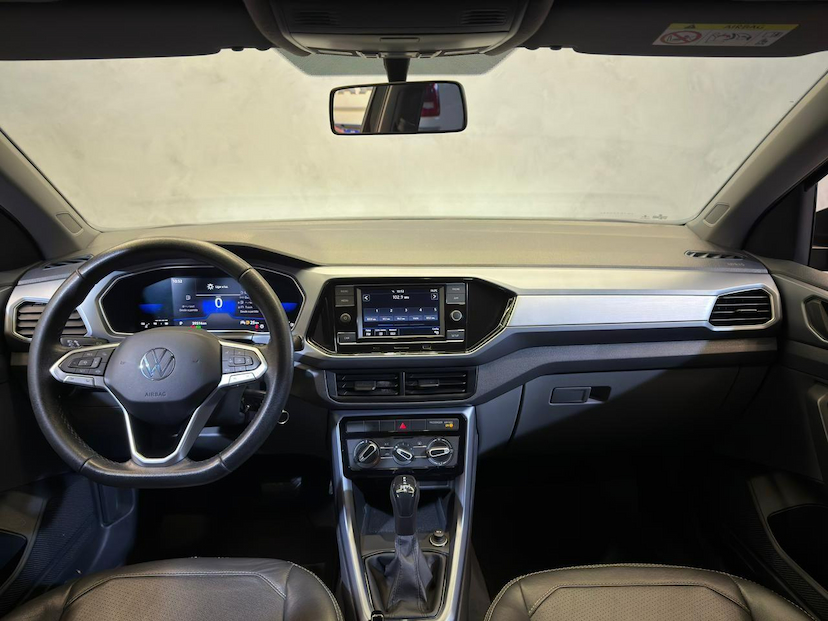 Foto do veículo VOLKSWAGEN T-CROSS T CROSS TSI 2022 39.487 KM 104.900,00