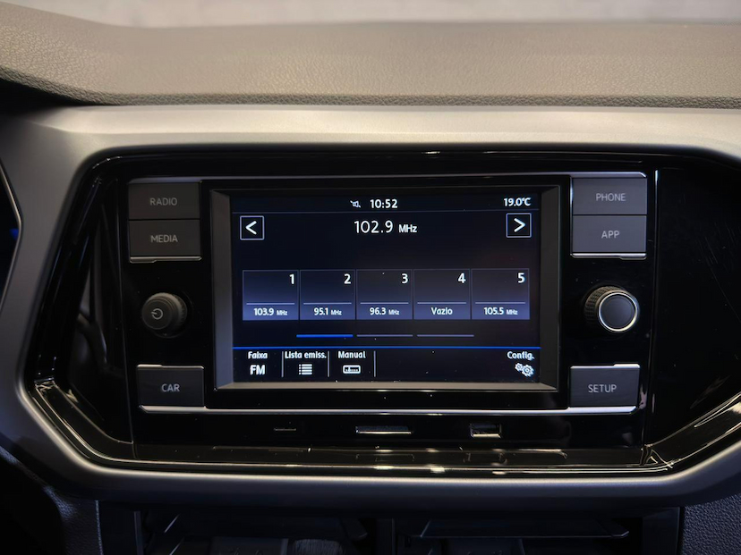 Foto do veículo VOLKSWAGEN T-CROSS T CROSS TSI 2022 39.487 KM 104.900,00