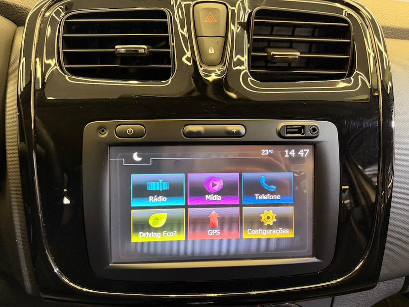 Foto do veículo RENAULT SANDERO  STEPWAY EASY R HIPOWER 2019 36.574 KM 56.900,00
