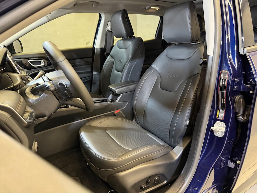 Foto do veículo JEEP COMPASS  LIMITED TF 2024 13.898 KM 166.900,00