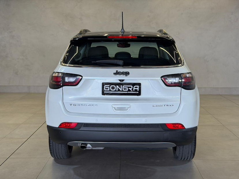 Foto do veículo JEEP COMPASS  LIMITED TD 2022 31.684 KM 154.900,00