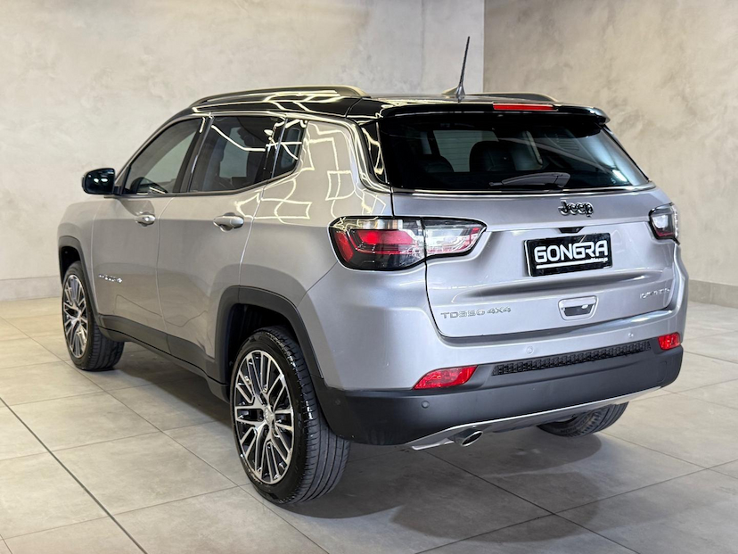 Foto do veículo JEEP COMPASS  LIMITED TD 2022 16.956 KM 156.900,00