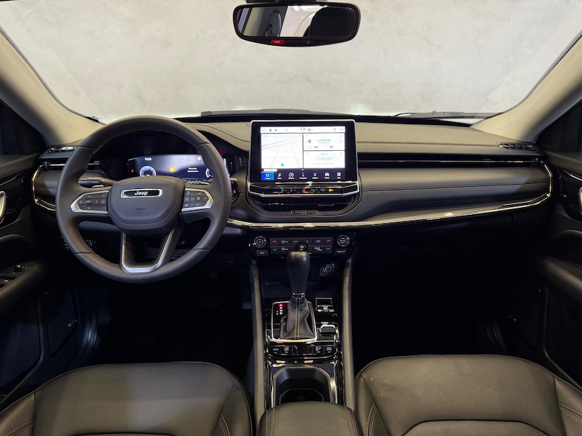 Foto do veículo JEEP COMPASS  LIMITED TD 2022 16.956 KM 156.900,00