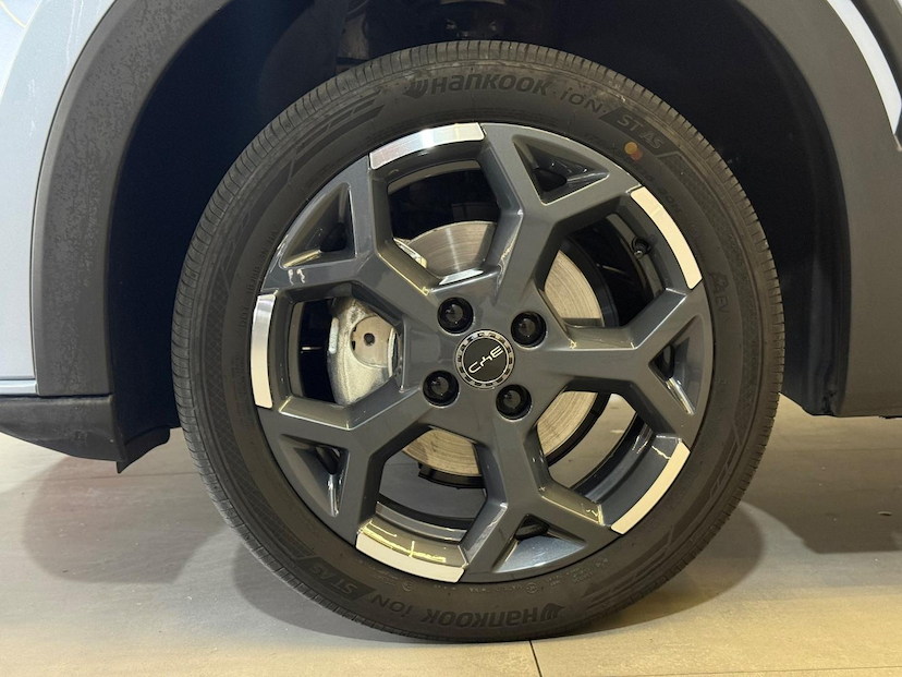 Foto do veículo BYD DOLPHIN  MINI 2026 18.700 KM 112.900,00