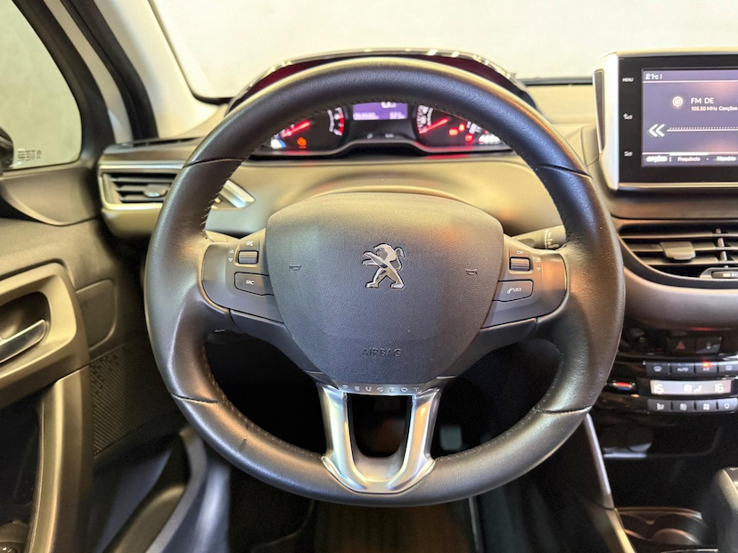 Foto do veículo PEUGEOT 2008  GF THP INC 2021 59.000 KM 84.900,00