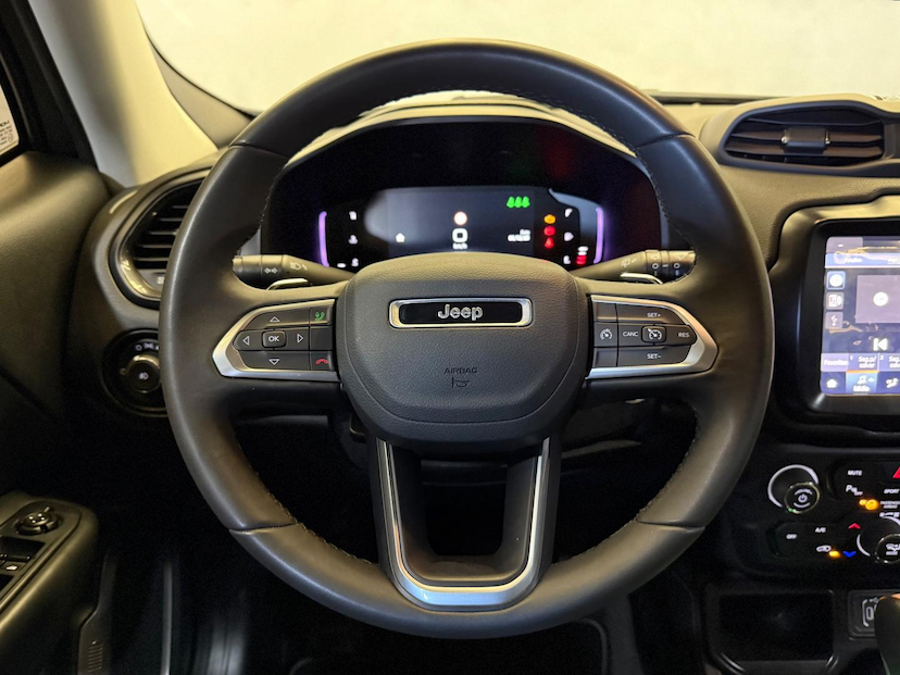 Foto do veículo JEEP RENEGADE  LGTD T270 2024 26.443 KM 119.900,00