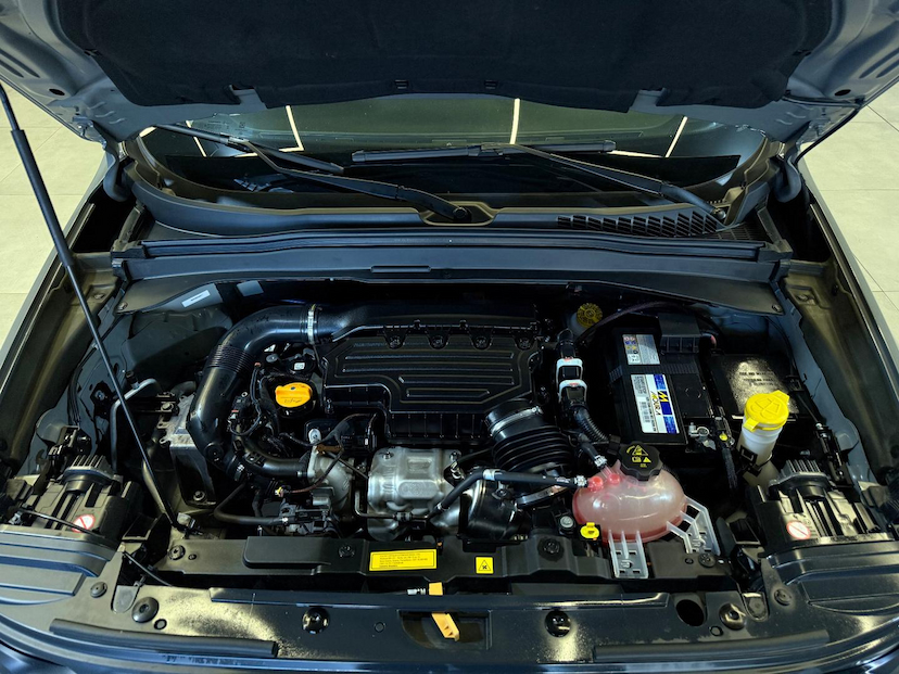 Foto do veículo JEEP RENEGADE  LGTD T270 2024 26.443 KM 119.900,00