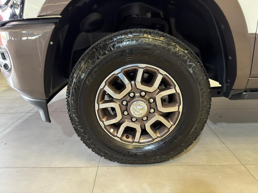 Foto do veículo RAM 3500  LONGHORN 6.7D 2022 38.630 KM 388.900,00