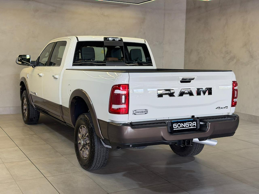 Foto do veículo RAM 3500  LONGHORN 6.7D 2022 38.630 KM 388.900,00