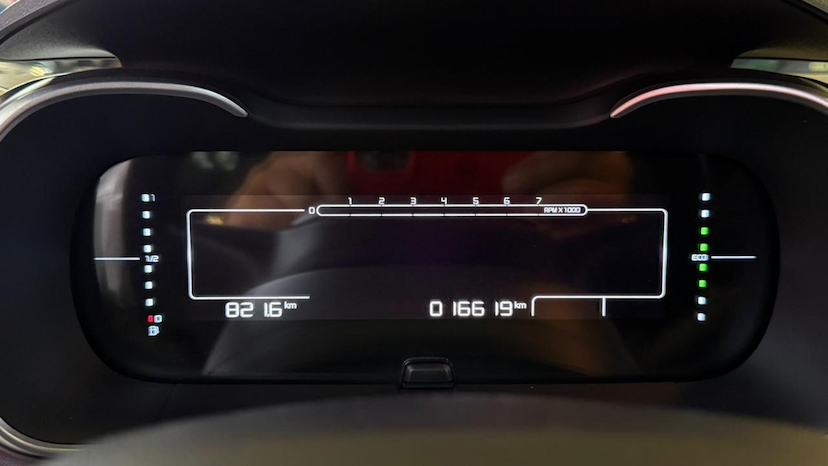Foto do veículo CITROËN C4 CACTUS C4CACTUS FEEL AT 2023 16.601 KM 86.900,00