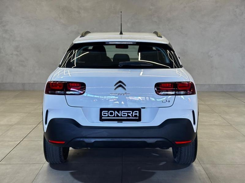 Foto do veículo CITROËN C4 CACTUS C4CACTUS FEEL AT 2023 16.601 KM 86.900,00