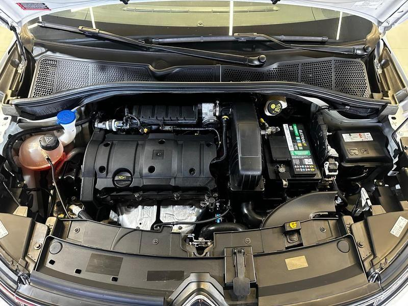 Foto do veículo CITROËN C4 CACTUS C4CACTUS FEEL AT 2023 16.601 KM 86.900,00