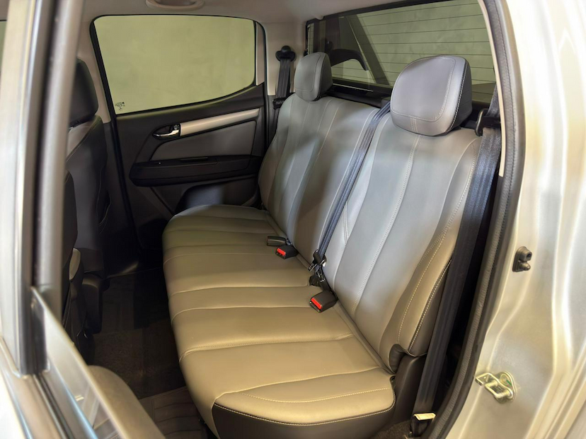 Foto do veículo CHEVROLET S10  LTZ 2.5 FLEXPOWER 4X4 2019 110.440 KM 143.900,00