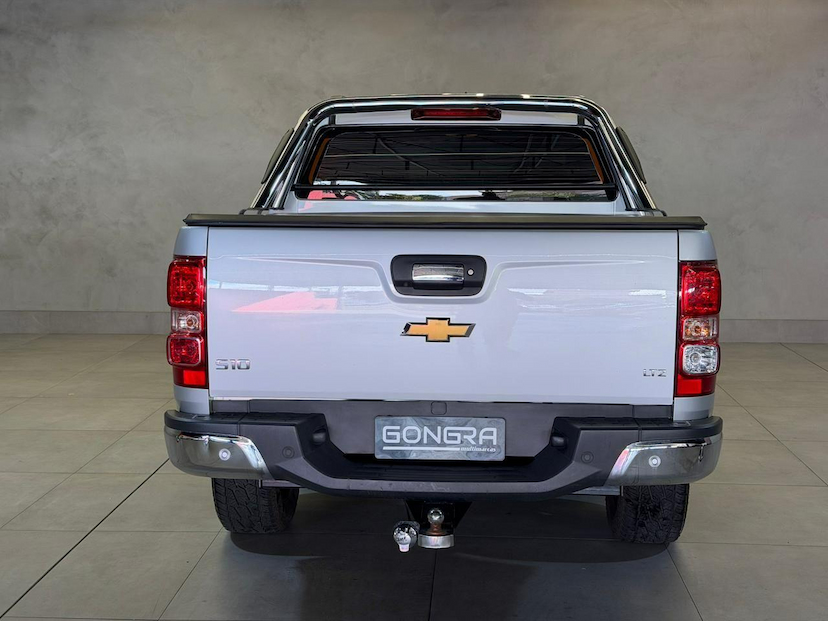 Foto do veículo CHEVROLET S10  LTZ 2.5 FLEXPOWER 4X4 2019 110.440 KM 143.900,00