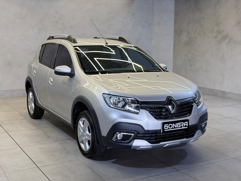 Foto do veículo RENAULT SANDERO  ZEN 1.6 MANUAL 2021 47.800 KM 64.900,00
