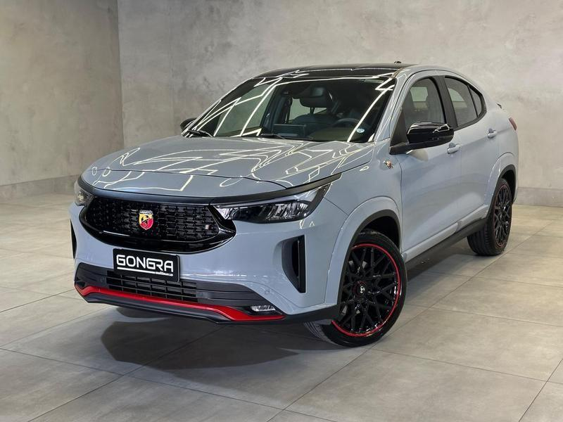 Foto do veículo FIAT FASTBACK  ABARTH 270 2025 19.428 KM 139.900,00