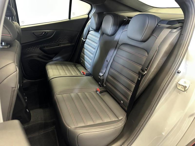 Foto do veículo FIAT FASTBACK  ABARTH 270 2025 19.428 KM 139.900,00