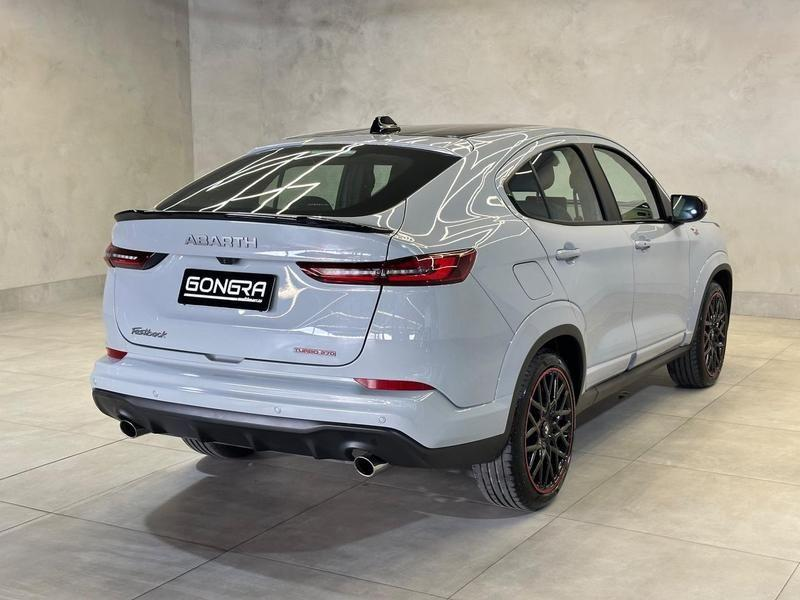 Foto do veículo FIAT FASTBACK  ABARTH 270 2025 19.428 KM 139.900,00