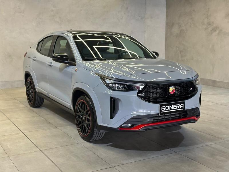 Foto do veículo FIAT FASTBACK  ABARTH 270 2025 19.428 KM 139.900,00