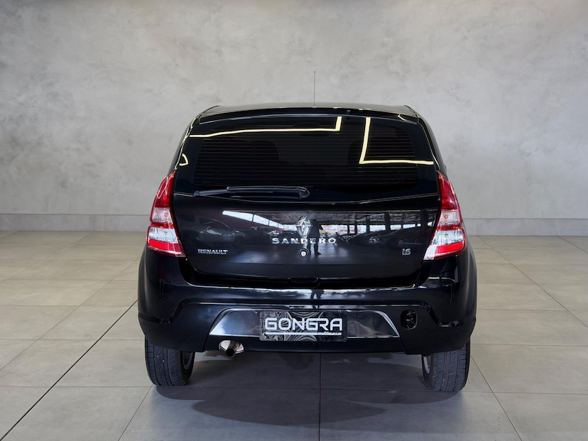 Foto do veículo RENAULT SANDERO  1.6 PRIVILEGE 16V FLEX 4P MANUAL 2013 72.000 KM 39.900,00