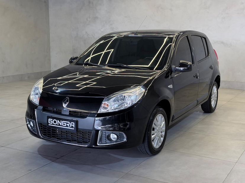 Foto do veículo RENAULT SANDERO  1.6 PRIVILEGE 16V FLEX 4P MANUAL 2013 72.000 KM 39.900,00
