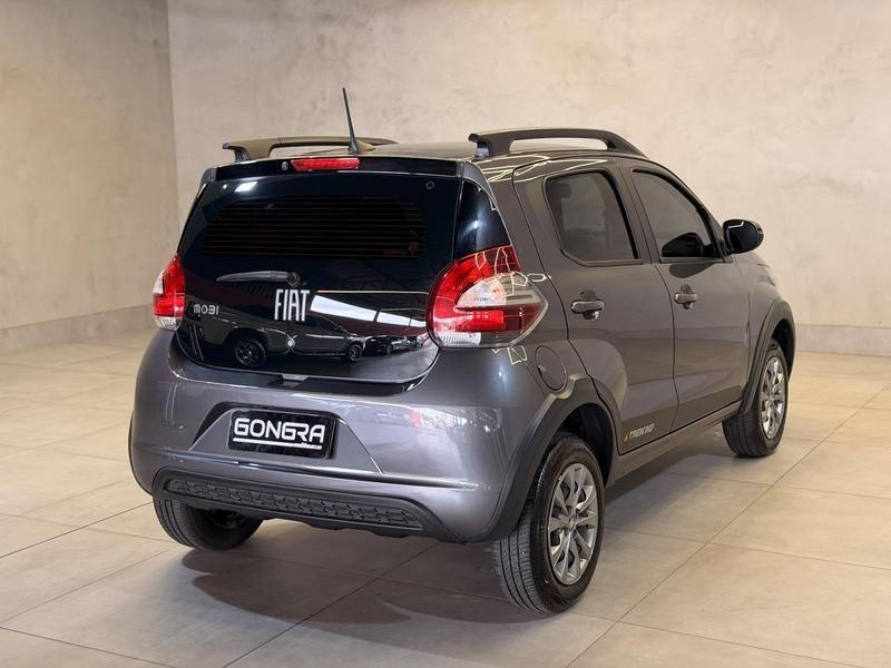 Foto do veículo FIAT MOBI  TREKKING 1.0MT 2022 46.017 KM 57.900,00