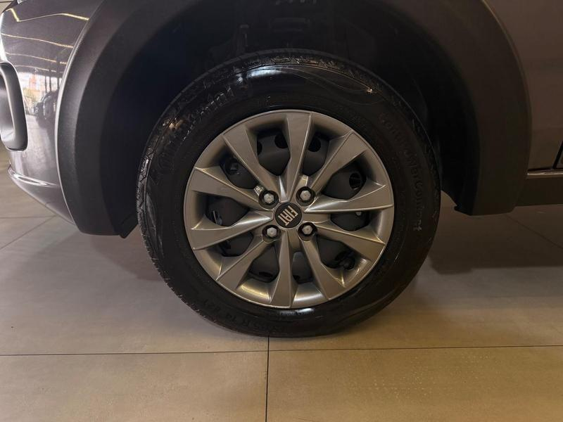 Foto do veículo FIAT MOBI  TREKKING 1.0MT 2022 46.017 KM 57.900,00