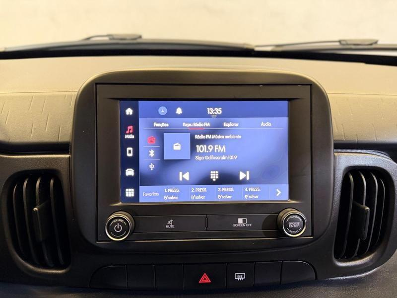 Foto do veículo FIAT MOBI  TREKKING 1.0MT 2022 46.017 KM 57.900,00