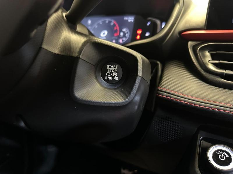 Foto do veículo FIAT FASTBACK  ABARTH 270 2025 28.991 KM 138.900,00