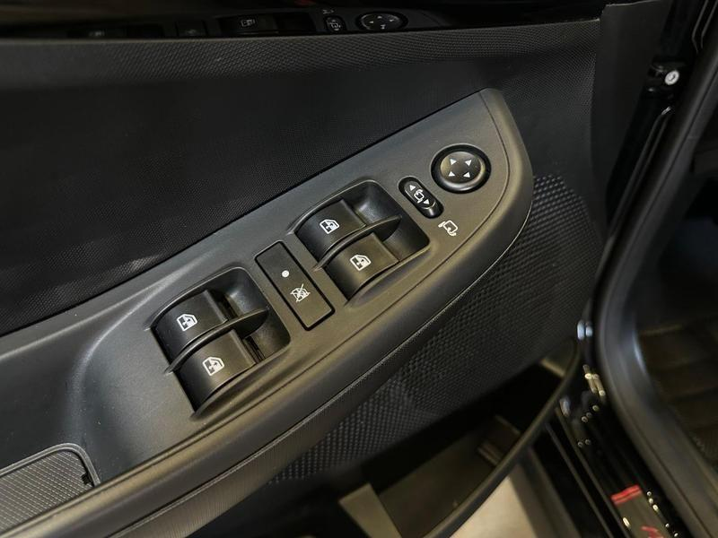 Foto do veículo FIAT FASTBACK  ABARTH 270 2025 28.991 KM 138.900,00