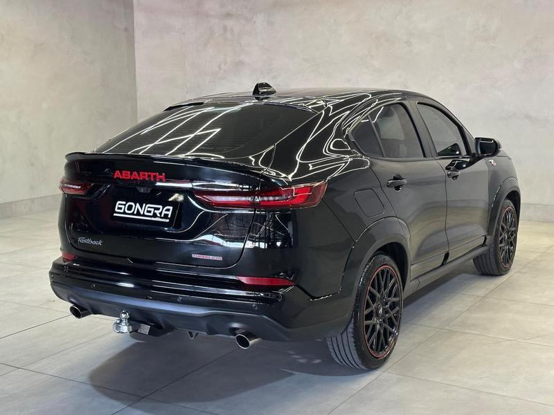 Foto do veículo FIAT FASTBACK  ABARTH 270 2025 28.991 KM 138.900,00