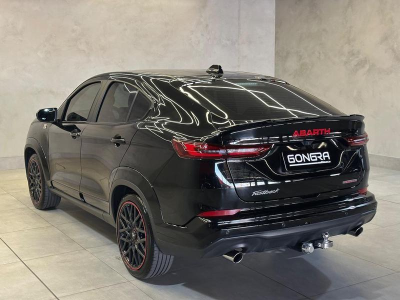 Foto do veículo FIAT FASTBACK  ABARTH 270 2025 28.991 KM 138.900,00