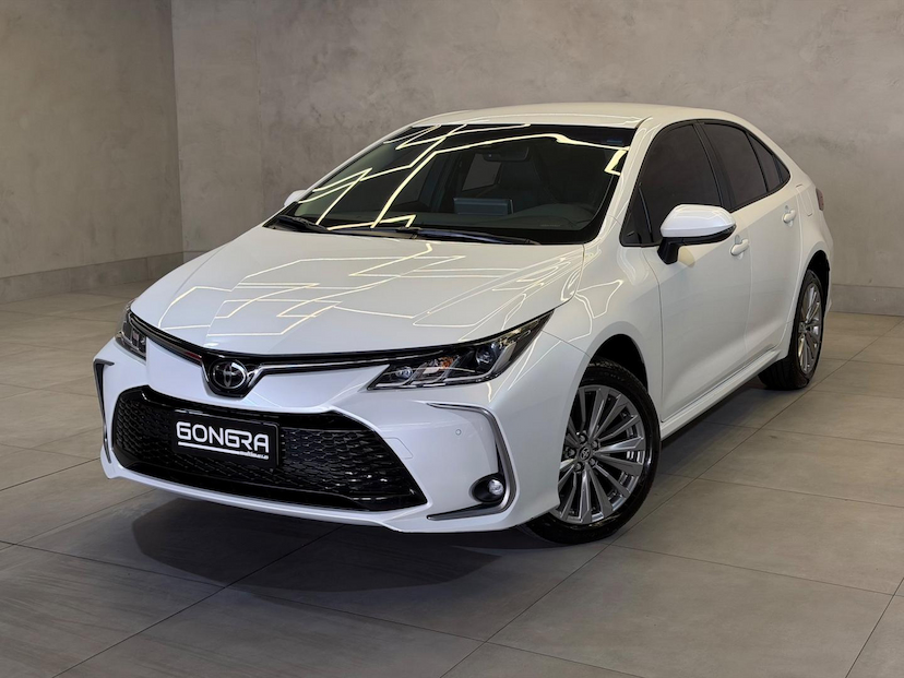 Foto do veículo TOYOTA COROLLA  XEI 20 2024 16.650 KM 149.900,00