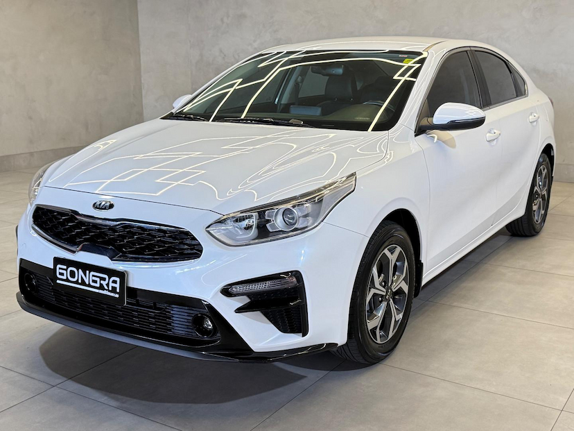 Foto do veículo KIA CERATO  FF SX2.0 AT 2022 90.531 KM 89.900,00