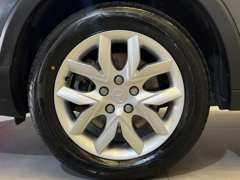 Foto do veículo JAC T5  1.5 16V JETFLEX 4P MANUAL 2018 93.600 KM 54.900,00