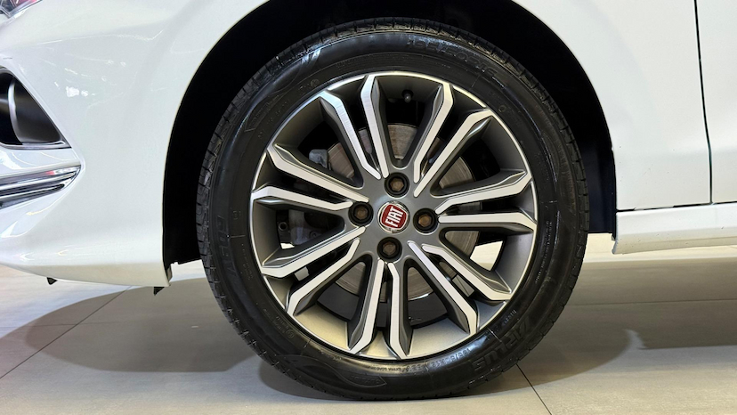 Foto do veículo FIAT CRONOS  PREC 1.8 2019 95.405 KM 66.900,00
