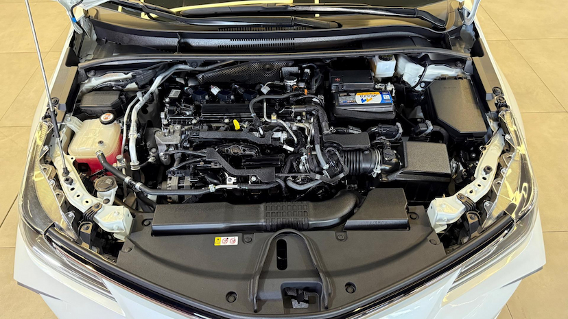 Foto do veículo TOYOTA COROLLA  ALTIS 20 2020 42.000 KM 138.900,00