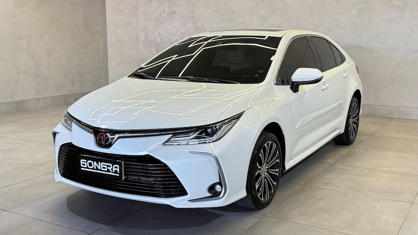 Foto do veículo TOYOTA COROLLA  ALTIS 20 2020 42.000 KM 138.900,00