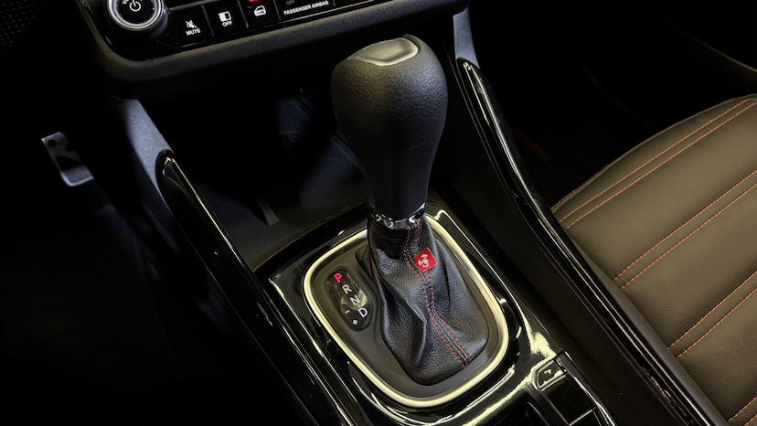 Foto do veículo FIAT FASTBACK  ABARTH 270 2025 13.631 KM 142.900,00