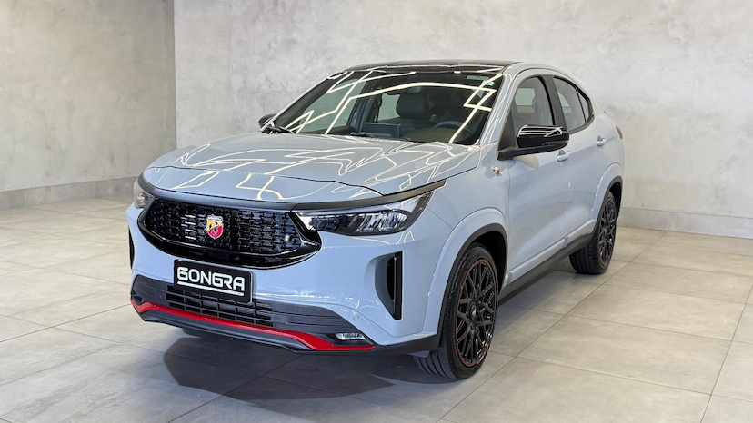 Foto do veículo FIAT FASTBACK  ABARTH 270 2025 13.631 KM 142.900,00
