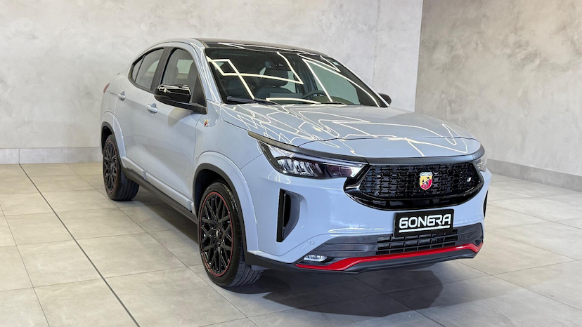 Foto do veículo FIAT FASTBACK  ABARTH 270 2025 13.631 KM 142.900,00