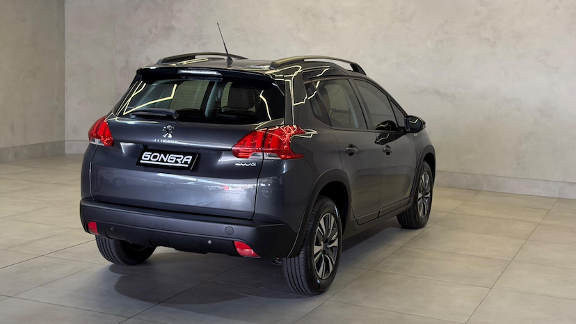 Foto do veículo PEUGEOT 2008  GRIFFE 1.6 TURBO FLEX 16V 5P AUT. 2020 27.447 KM 81.900,00