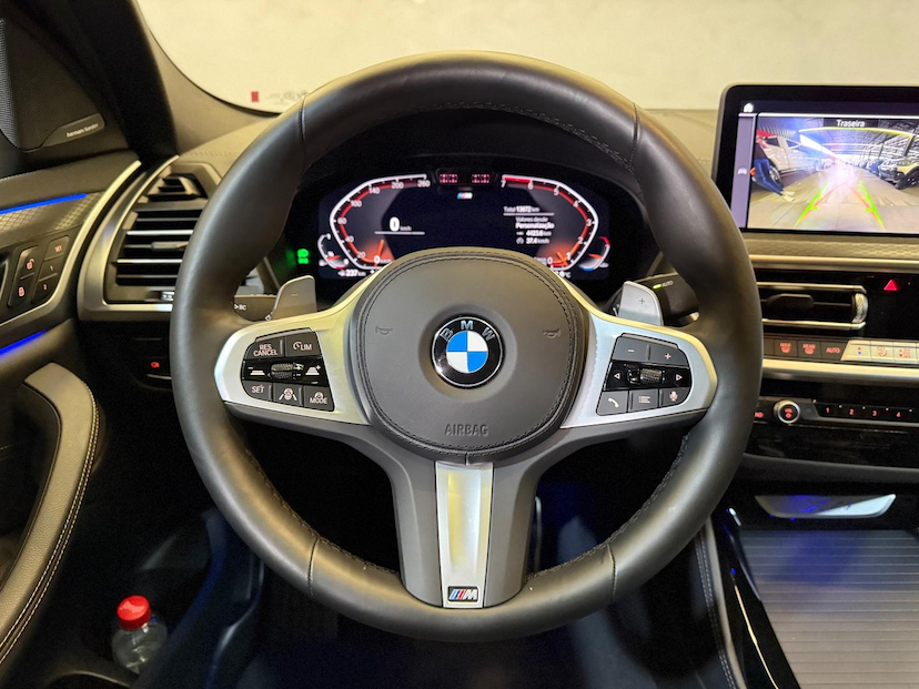 Foto do veículo BMW X4  XDRIVE 20I M-SPORT 2.0 TB 184CV AUT 2025 13.671 KM 389.900,00