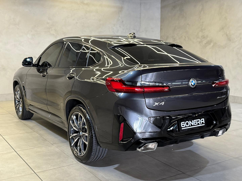 Foto do veículo BMW X4  XDRIVE 20I M-SPORT 2.0 TB 184CV AUT 2025 13.671 KM 389.900,00