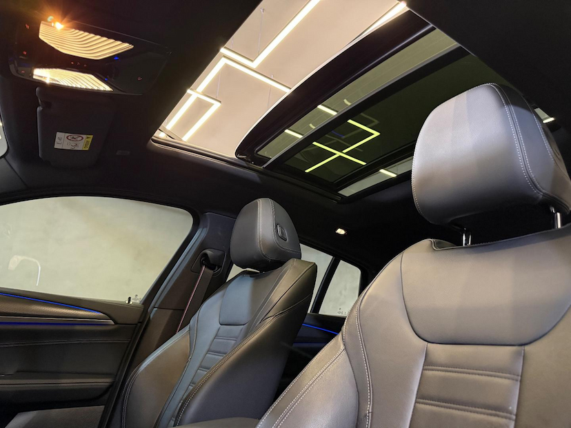 Foto do veículo BMW X4  XDRIVE 20I M-SPORT 2.0 TB 184CV AUT 2025 13.671 KM 389.900,00