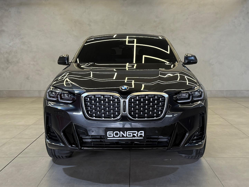 Foto do veículo BMW X4  XDRIVE 20I M-SPORT 2.0 TB 184CV AUT 2025 13.671 KM 389.900,00