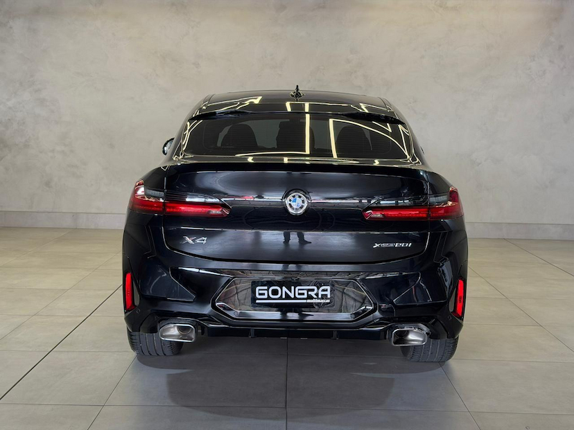 Foto do veículo BMW X4  XDRIVE 20I M-SPORT 2.0 TB 184CV AUT 2025 13.525 KM 409.900,00